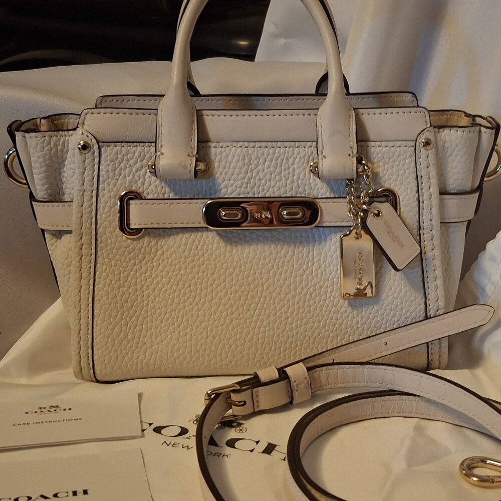 Coach Swagger 21 Mini Chalk NWOT